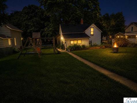 1017 N 6th Street Mankato MN 56001