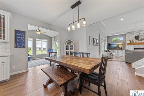 2294 Balsam Drive North Mankato MN 56003