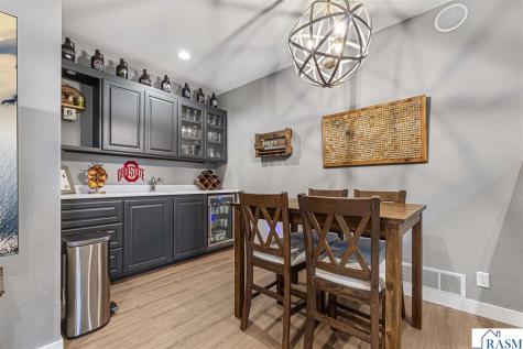 2294 Balsam Drive North Mankato MN 56003
