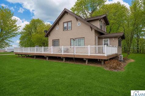 73681 290th Street St. James MN 56081