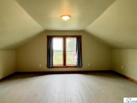 41701 770th Avenue St. James MN 56081