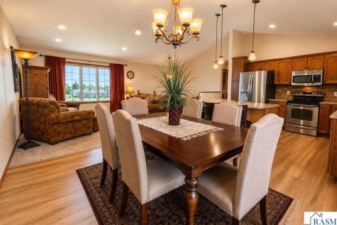 1324 Augusta Drive Mankato MN 56001