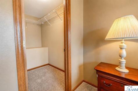 1324 Augusta Drive Mankato MN 56001