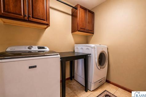 1324 Augusta Drive Mankato MN 56001