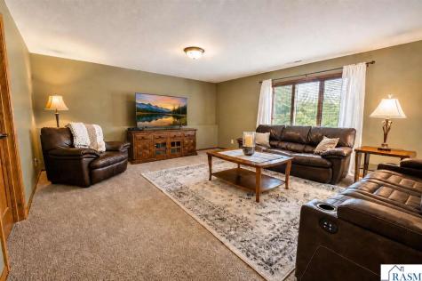 1324 Augusta Drive Mankato MN 56001