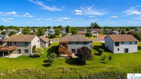 1324 Augusta Drive Mankato MN 56001