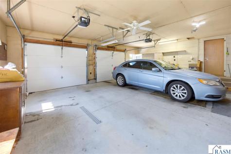 108 N Park Street Fairfax MN 55332