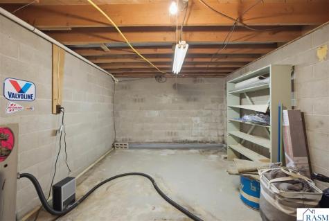 108 N Park Street Fairfax MN 55332