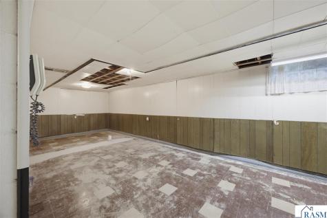 108 N Park Street Fairfax MN 55332