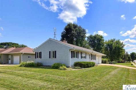 108 N Park Street Fairfax MN 55332