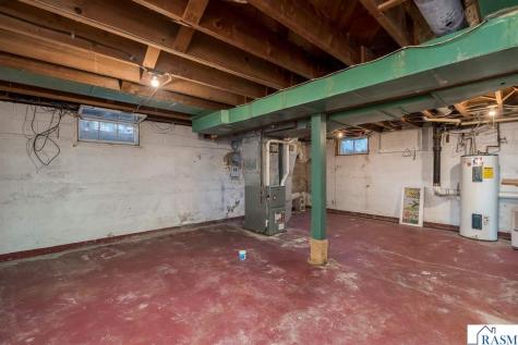 422 4th Street Nicollet MN 56074