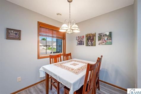 120 Nicklaus Path Mankato MN 56001