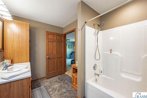 120 Nicklaus Path Mankato MN 56001