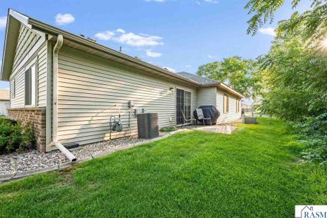 120 Nicklaus Path Mankato MN 56001