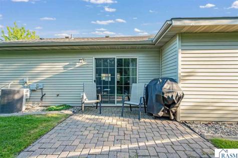 120 Nicklaus Path Mankato MN 56001