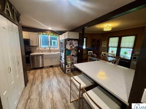 210 N 3rd Street St. Peter MN 56082