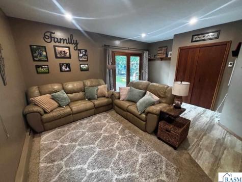 210 N 3rd Street St. Peter MN 56082