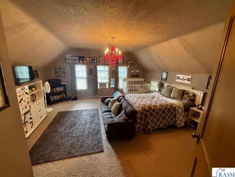 210 N 3rd Street St. Peter MN 56082