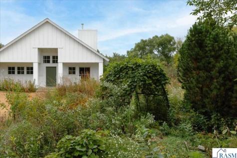 35294 382nd Street St. Peter MN 56082