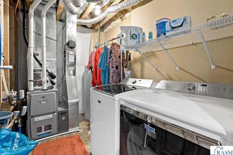 124 Harbor Hill Drive Mankato MN 56001
