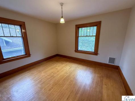 214 Broadway Hanska MN 56041