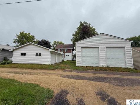 214 Broadway Hanska MN 56041