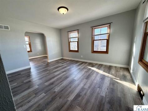 113 NE 3rd Avenue Sleepy Eye MN 56085