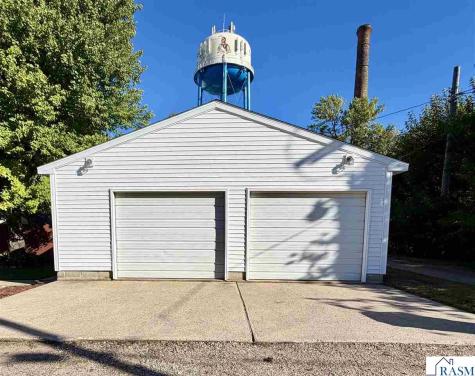 113 NE 3rd Avenue Sleepy Eye MN 56085