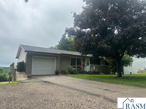 443 S 7th Street St. Peter MN 56082