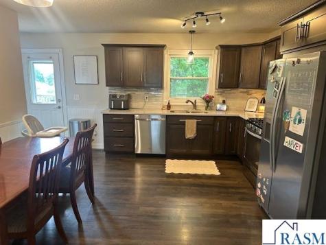 443 S 7th Street St. Peter MN 56082