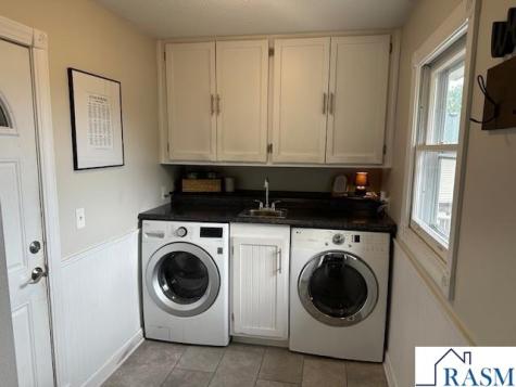 443 S 7th Street St. Peter MN 56082