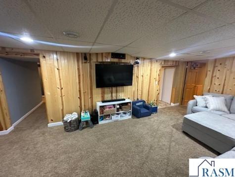 443 S 7th Street St. Peter MN 56082