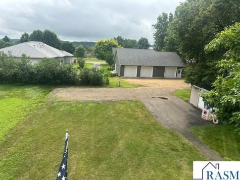 443 S 7th Street St. Peter MN 56082