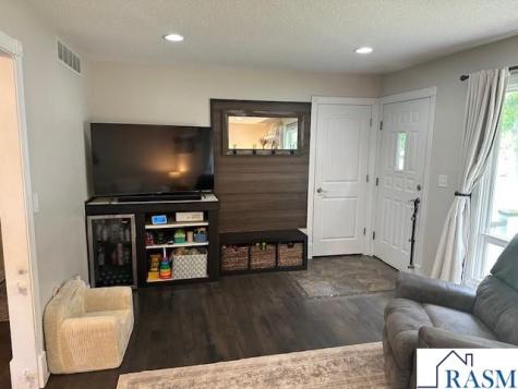 443 S 7th Street St. Peter MN 56082