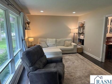 443 S 7th Street St. Peter MN 56082