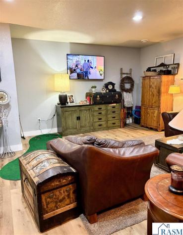 28149 710th Avenue St. James MN 56081