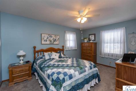 1304 Camelot Court Fairmont MN 56031