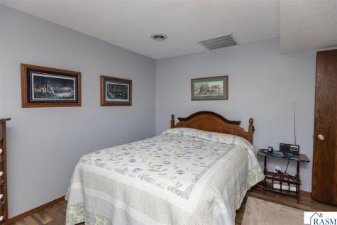 1304 Camelot Court Fairmont MN 56031