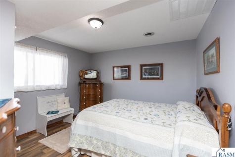 1304 Camelot Court Fairmont MN 56031