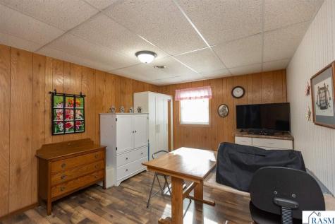 1304 Camelot Court Fairmont MN 56031