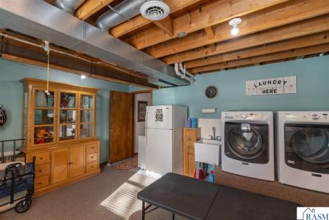 1304 Camelot Court Fairmont MN 56031