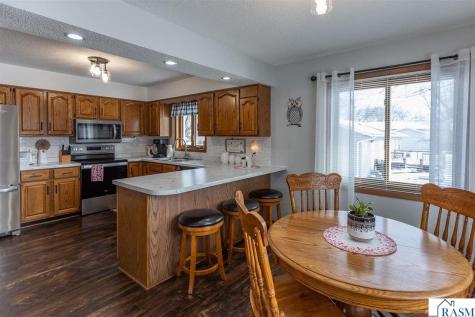1304 Camelot Court Fairmont MN 56031