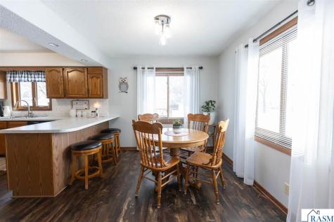 1304 Camelot Court Fairmont MN 56031