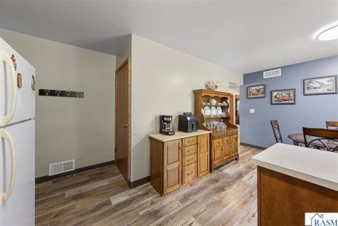 2541 E Main Street Mankato MN 56001