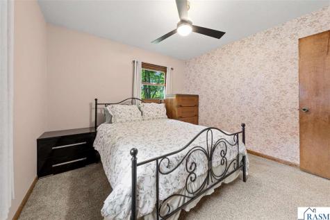 2541 E Main Street Mankato MN 56001