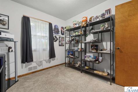2541 E Main Street Mankato MN 56001