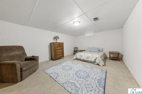 2541 E Main Street Mankato MN 56001