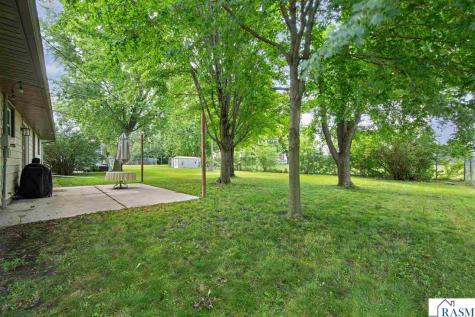 2541 E Main Street Mankato MN 56001
