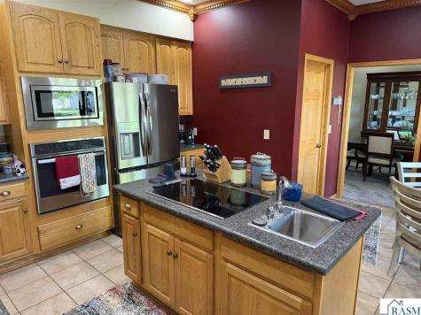 13079 Meadow Creek Drive Searles MN 56073