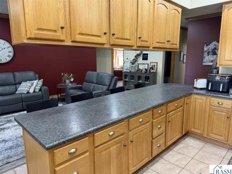 13079 Meadow Creek Drive Searles MN 56073
